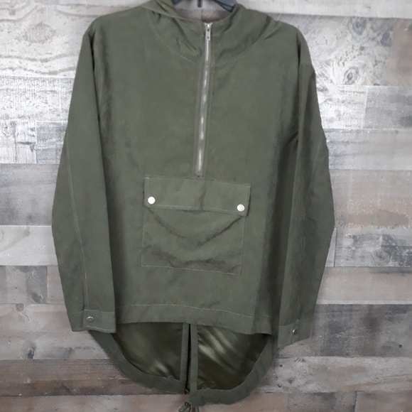 Forever 21 Jackets & Blazers - 🌻 Sale.....Forever 21 Pull Over Jacket